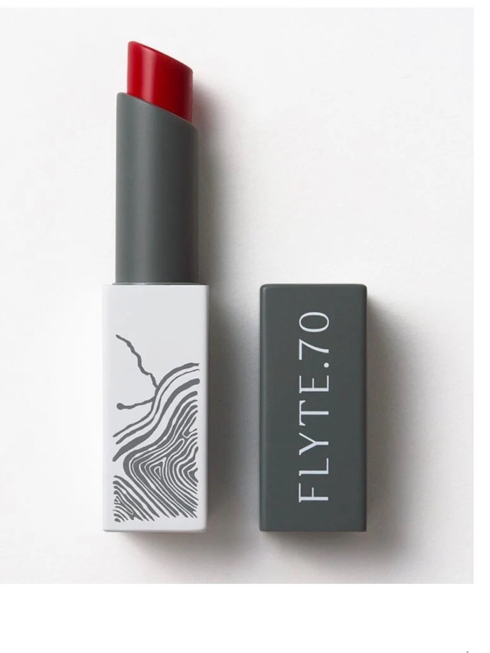 Red Lipstick – Smooth Creamy Red Finish